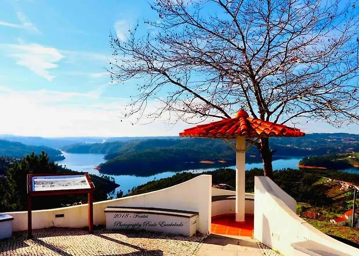 Paradise House - In With Private Pool And Private Garden Aldeia do Mato (Santarem)