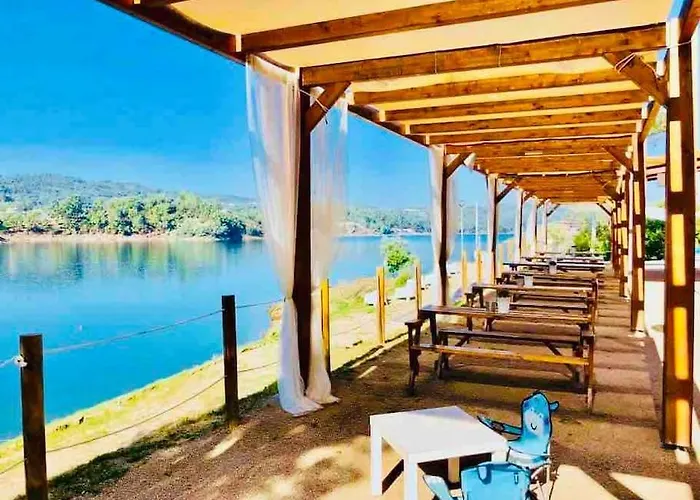 ゲストハウス Paradise House - In With Private Pool And Private Garden 4*