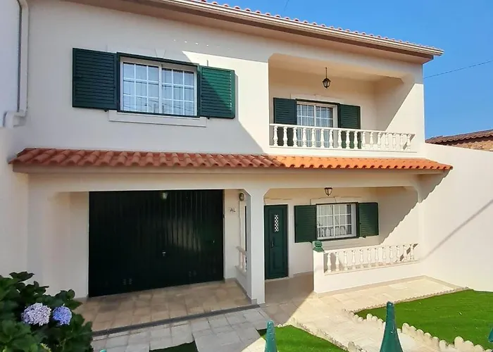 Paradise House - In With Private Pool And Private Garden ゲストハウス Aldeia do Mato